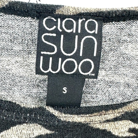 Clara Sun Woo Size Small Live Out Loud Tiger Zebra Animal Print Tunic Top Slinky - Picture 5 of 9